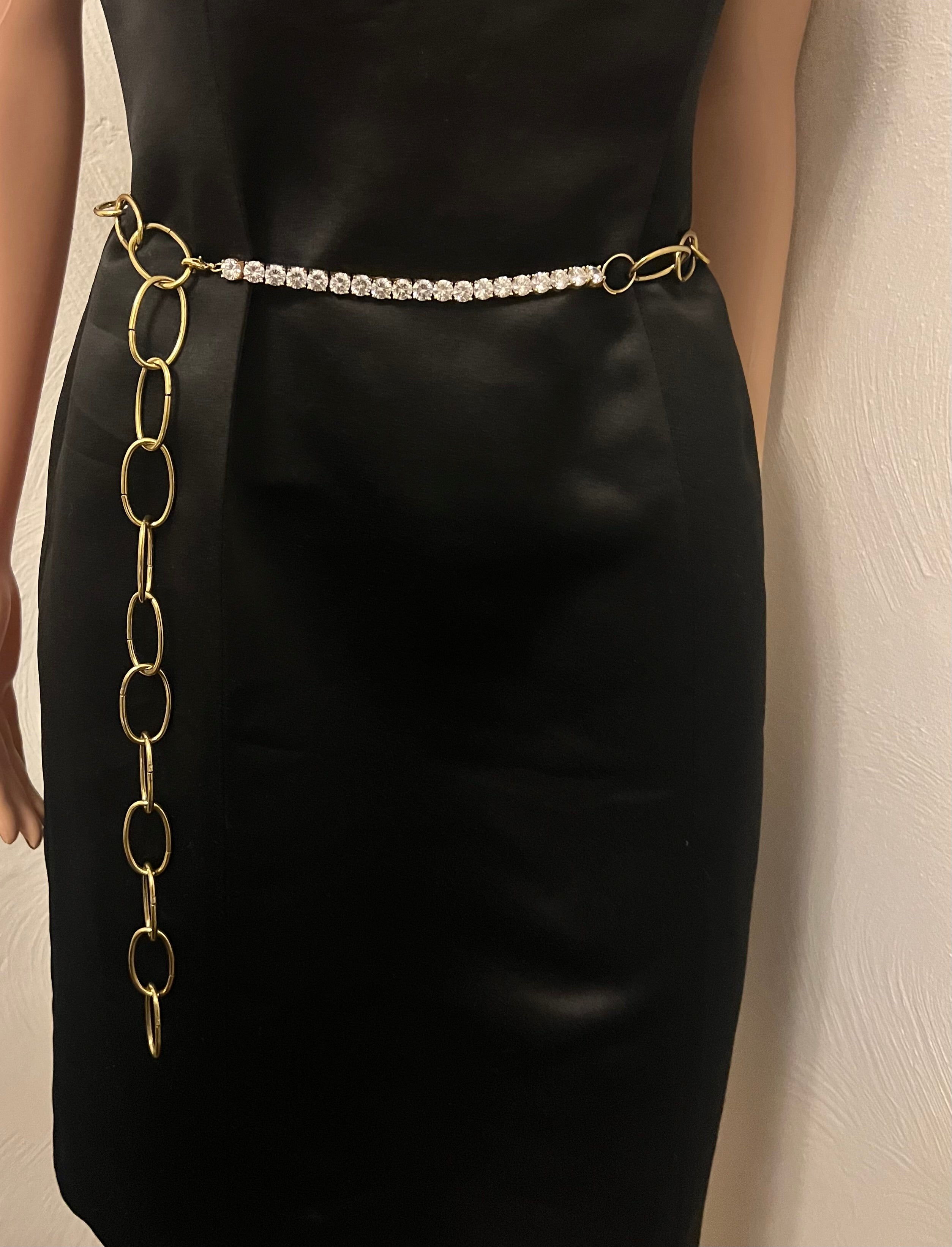 Sparkling Vintage Chain Belt
