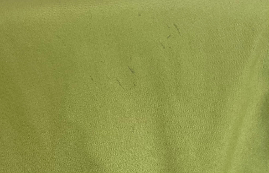 Vintage Avocado Green Oval Tablecloth Fabric for Upcycling